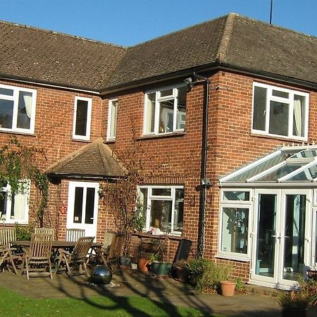 Savannah Bed And Breakfast Virginia Water Esterno foto