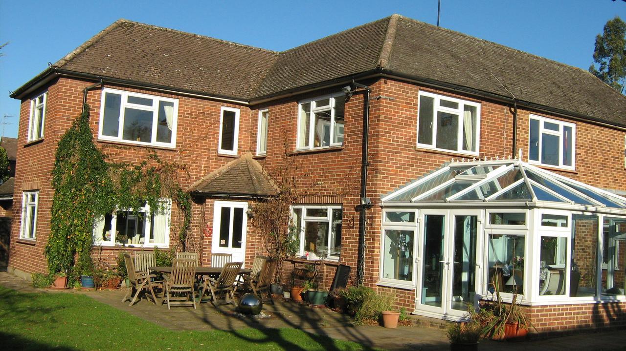 Savannah Bed And Breakfast Virginia Water Esterno foto